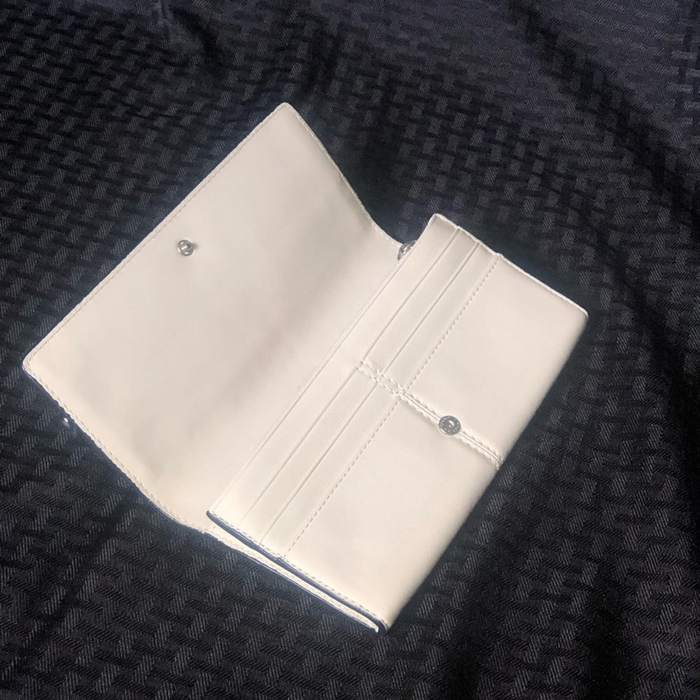 Coach Wallet - Picture 3 of 4